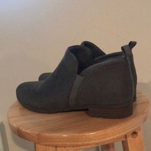 Grey perforated ankle boots- No wear
